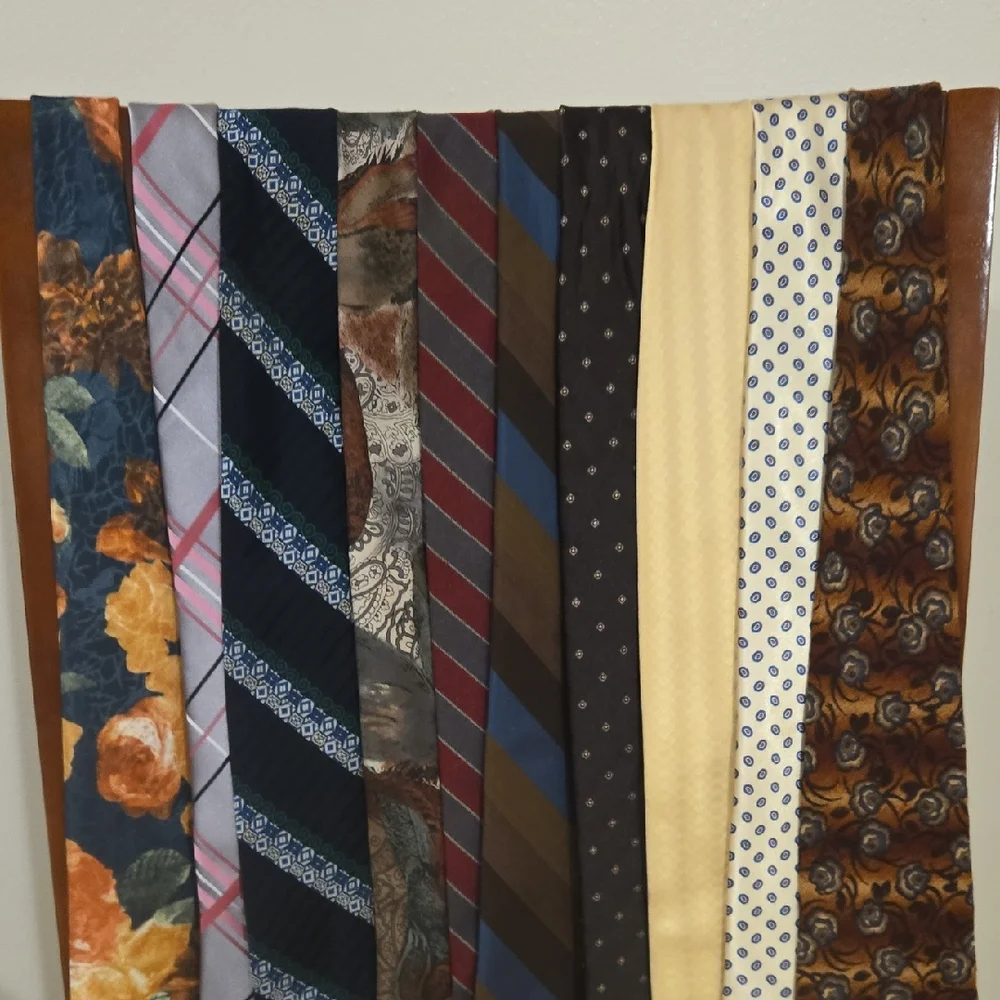 10 Tie Assorted Men's Tie Collection - Picture 1 of 1
